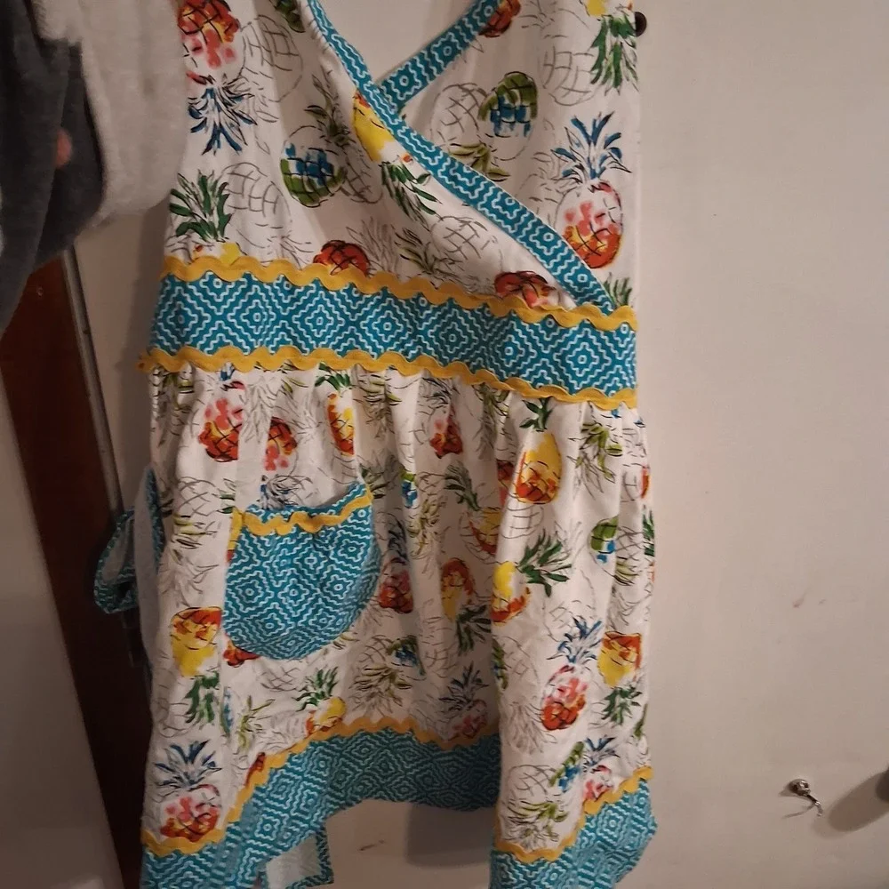 Vtg Pier 1 Apron AOP Bright Pineapple Teal Yellow Rickrack‎ Magenta Tradwife